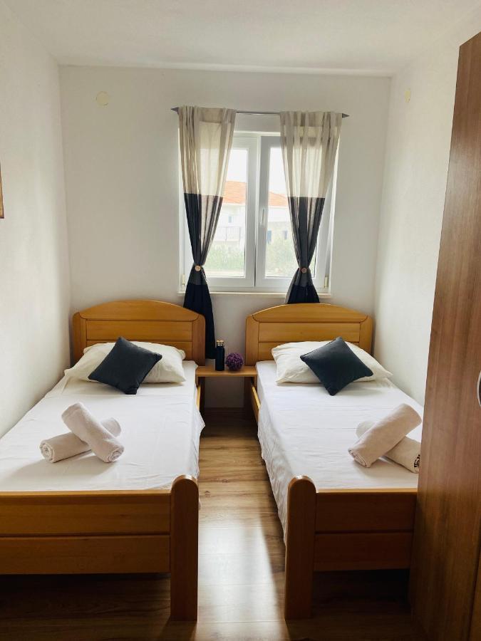 Gule Apartment *