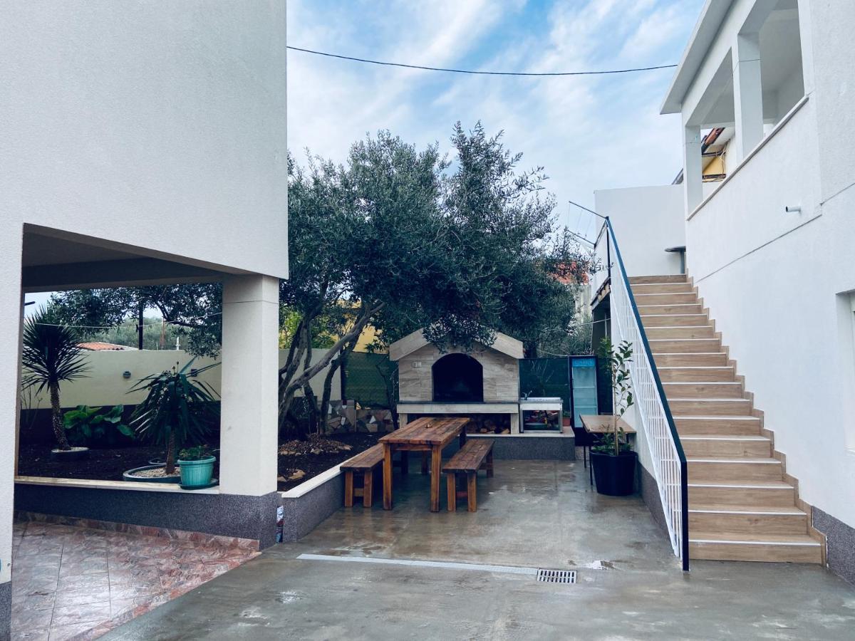 Apartment Gule *