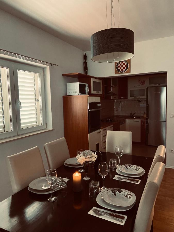 Gule Apartment *