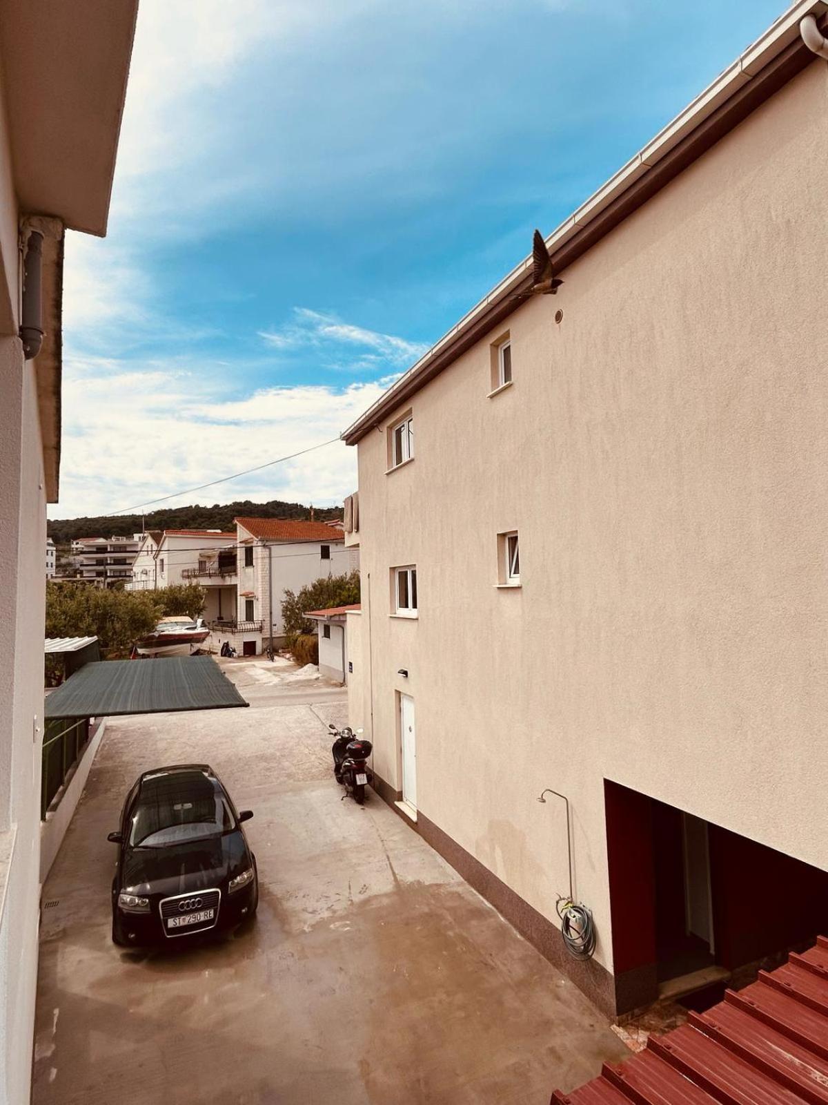 Gule Apartment